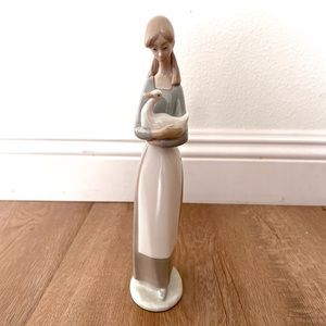 Nao Lladro Figurine Porcelain Girl Holding Duck Goose - Vintage Spain 10.5”‎ H